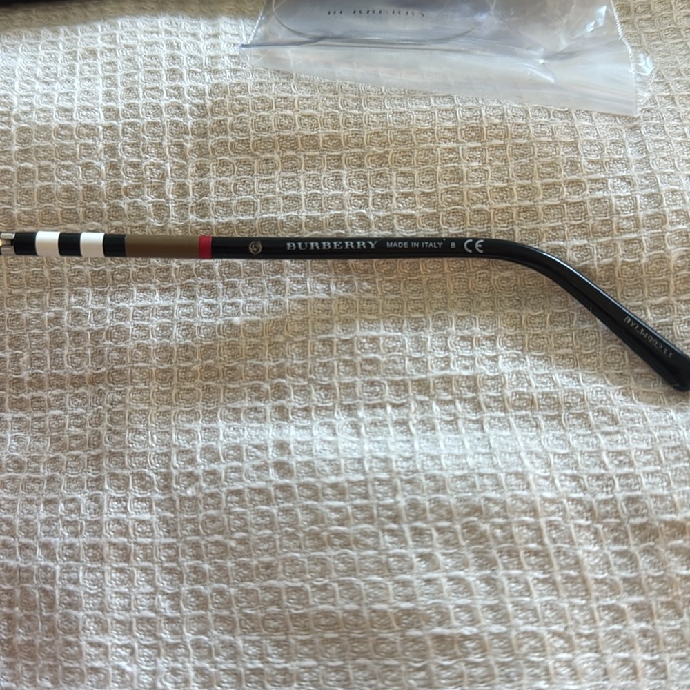 Burberry Eye Glasses - Picture 2 of 3